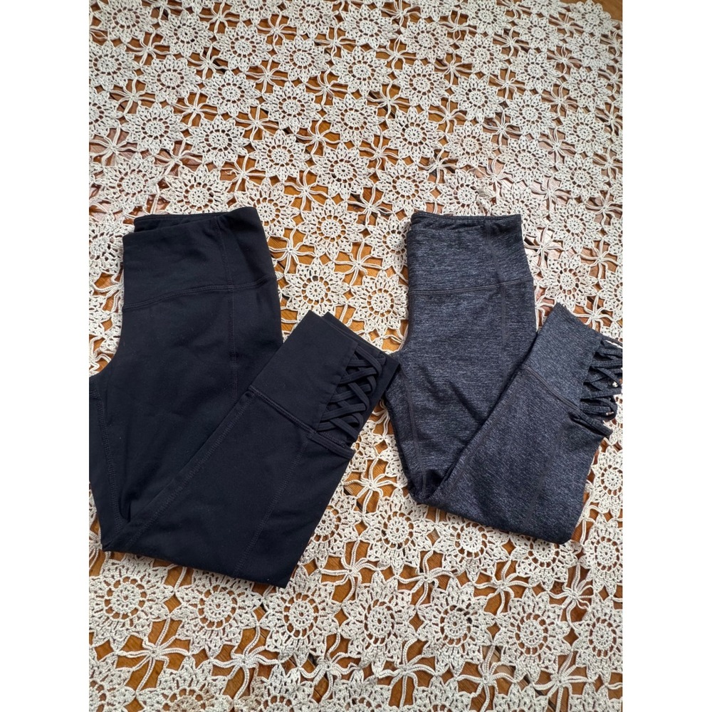 Athleta Crop Leggings 2 pack Lattice Detail Athletic Yoga‎ Pants XS